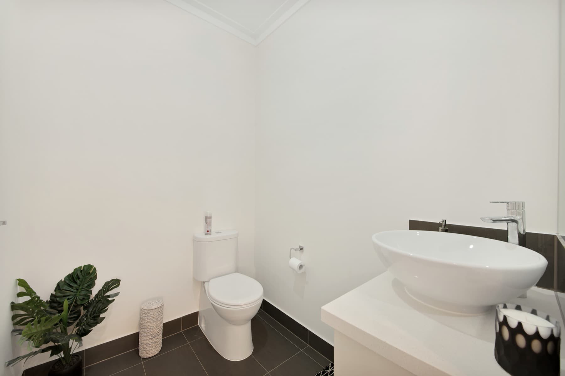 A completed Zaman home, frame 24